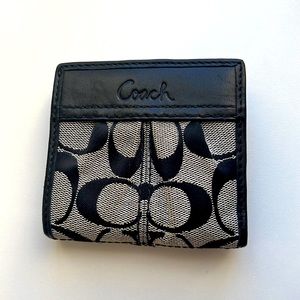 NWOT Vintage Coach Bifold Wallet